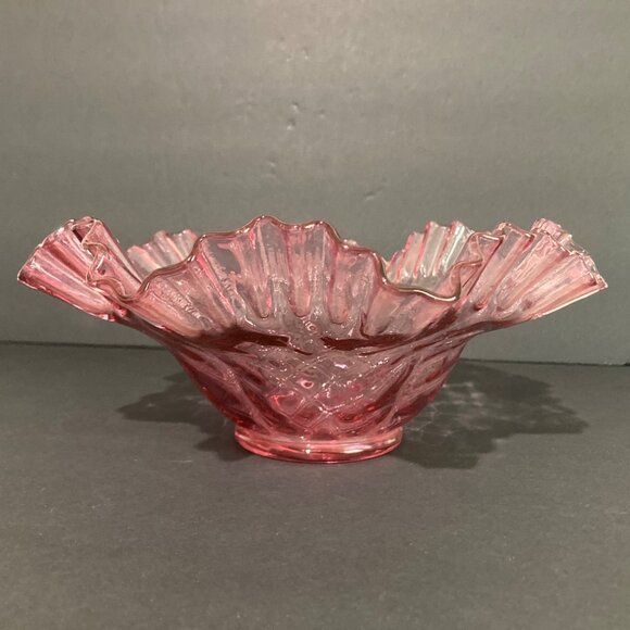 Vintage Fenton Cranberry Pink Ruffled Crimped Bowl - Picture 6 of 9
